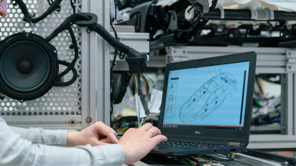 ورش السمكرة والدهان